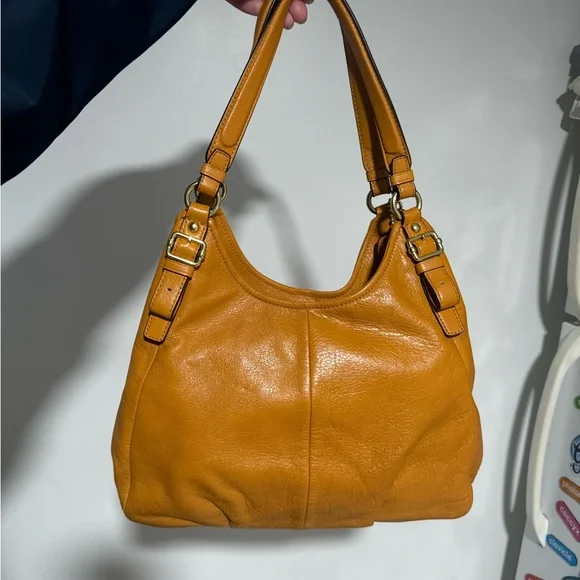 Coach Madison Maggie Hobo Leather Bag - Picture 3 of 5